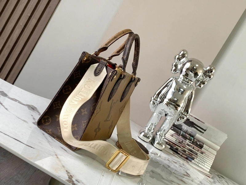 LV Shopping Bags 4233H-0224