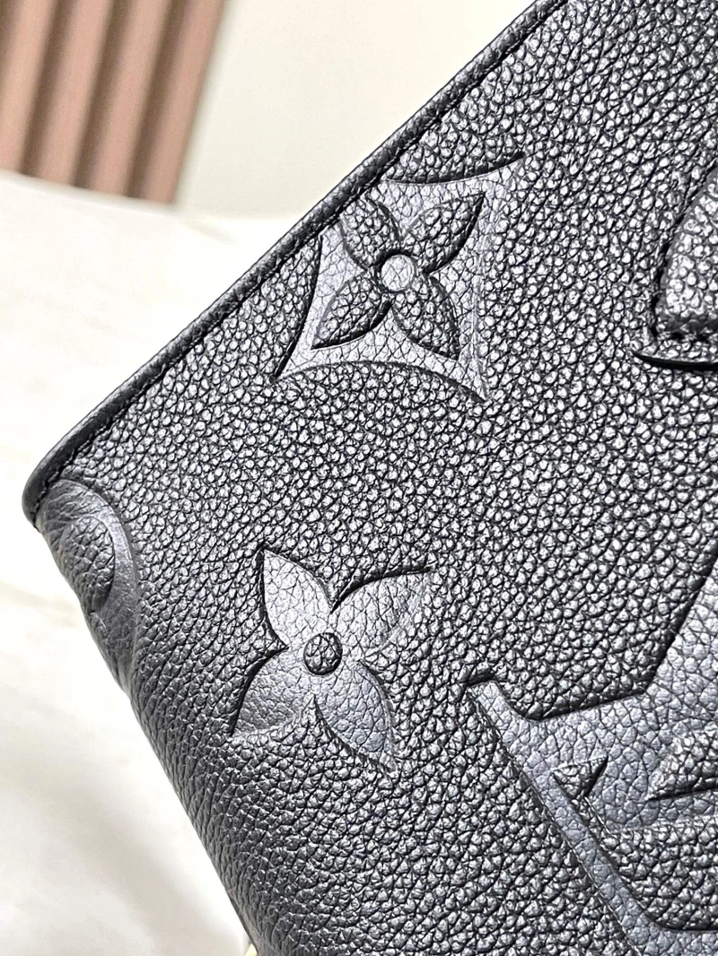 LV Shopping Bags 4233H-0242