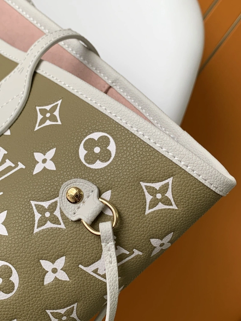 LV Shopping Bags 4233H-0284