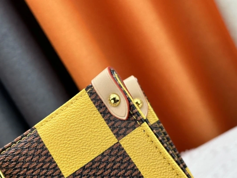 LV Shopping Bags 4233H-0304