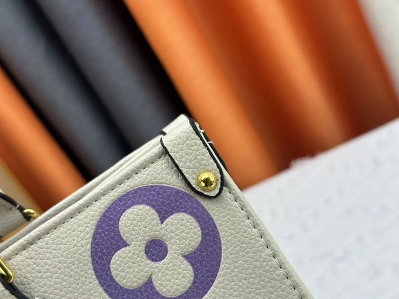 LV Shopping Bags 4233H-0317