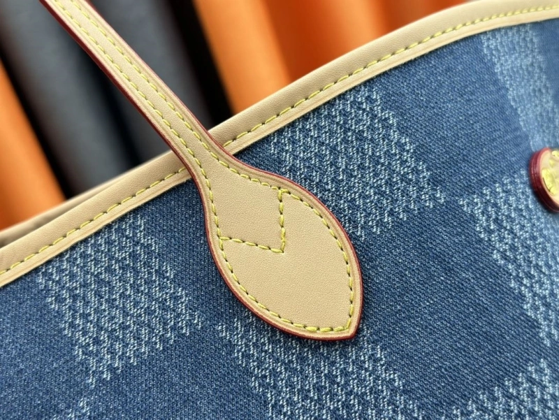 LV Shopping Bags 4233H-0319