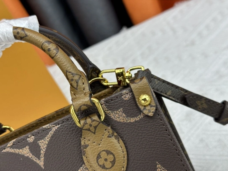 LV Shopping Bags 4233H-0323