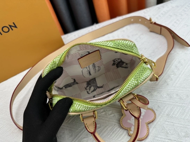 LV Top Handle Bags 4233H-0339