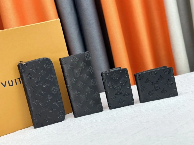 LV Wallets 4233H-0352