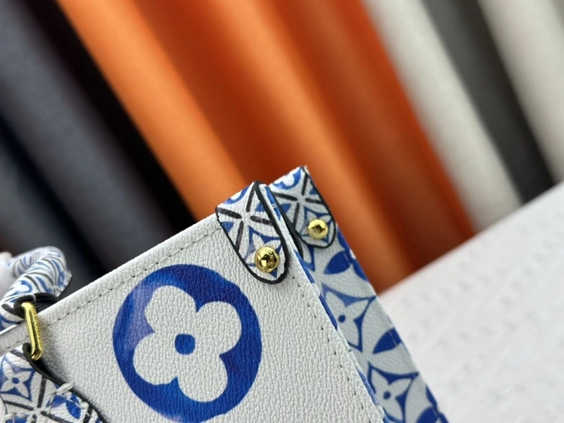 LV Shopping Bags 4233H-0378