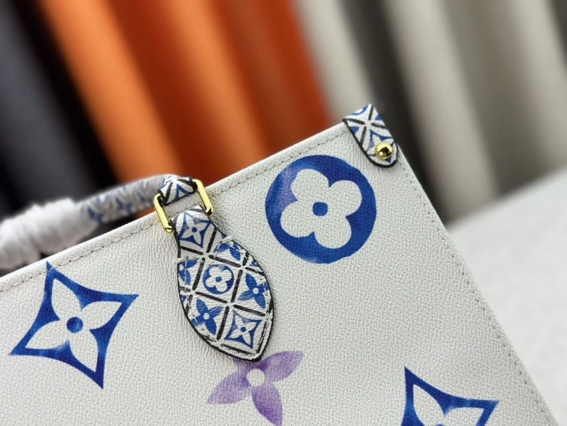 LV Shopping Bags 4233H-0378