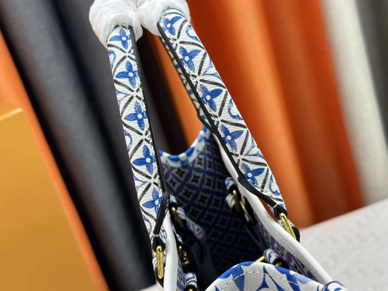 LV Shopping Bags 4233H-0378