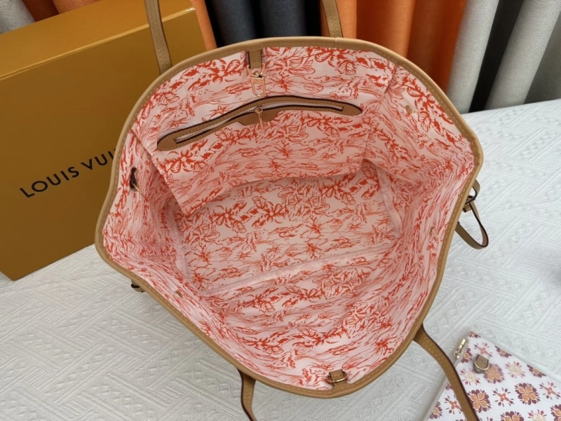 LV Shopping Bags 4233H-0381