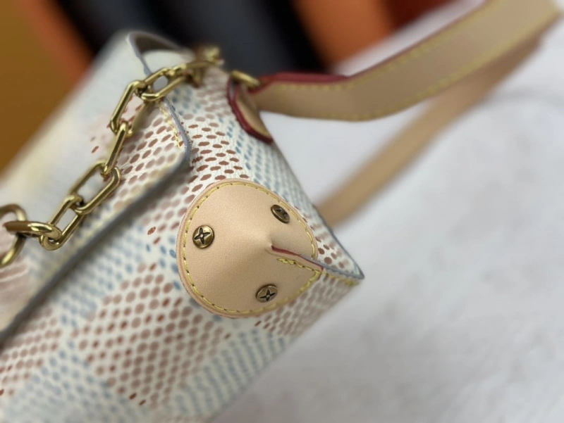 LV Satchel bags 4233H-0382