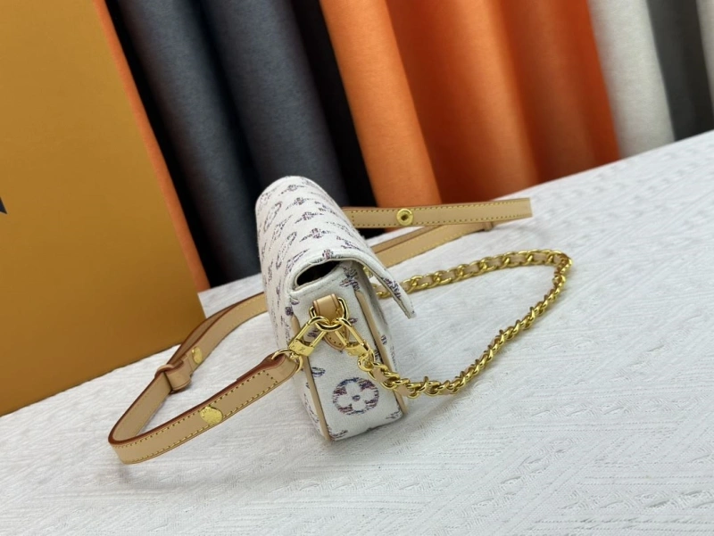 LV Satchel bags 4233H-0384