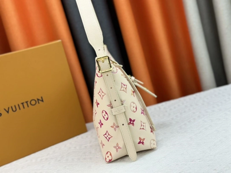 LV Top Handle Bags 4233H-0456