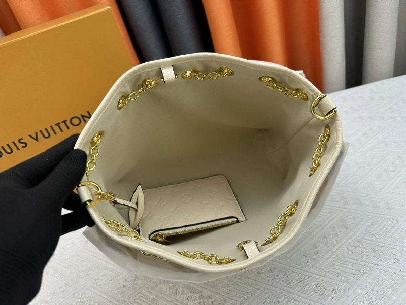 LV Shopping Bags 4233H-0517