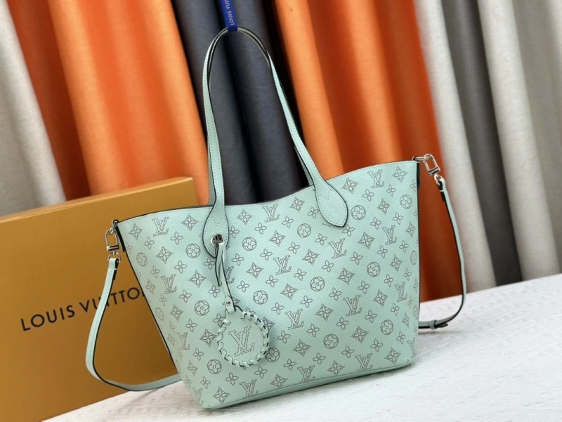 LV Shopping Bags 4233H-0524