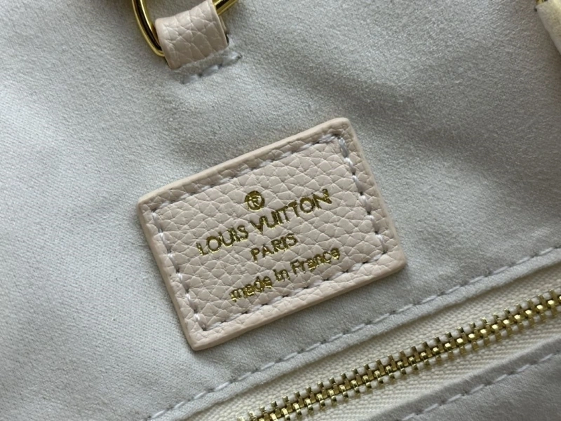 LV Shopping Bags 4233H-0526