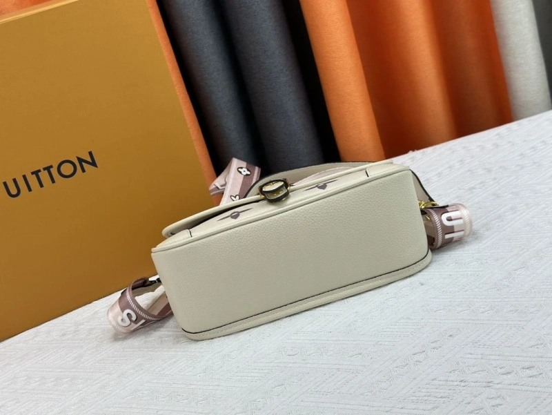 LV Top Handle Bags 4233H-0535