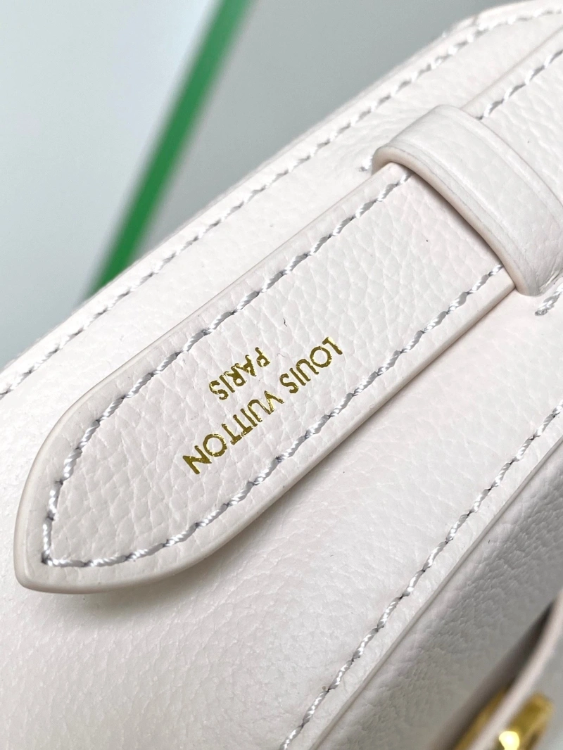 LV Top Handle Bags 4233H-0570