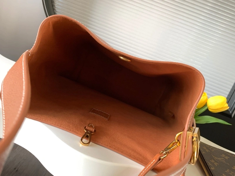 LV Top Handle Bags 4233H-0669