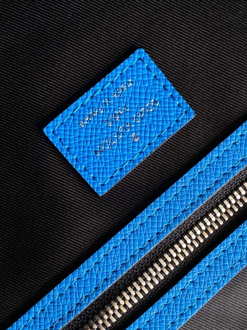 LV Shopping Bags 4233H-0693