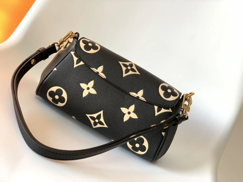 LV Satchel bags 4233H-0697