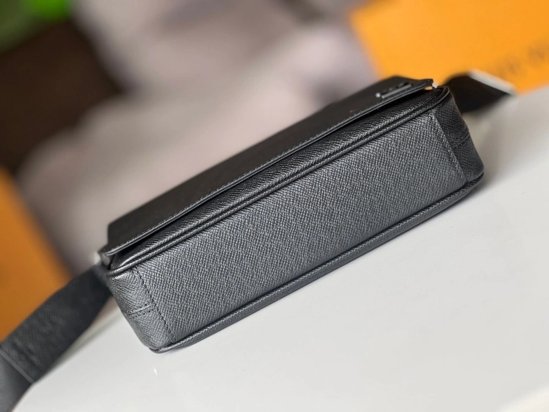 LV Satchel bags 4233H-0716