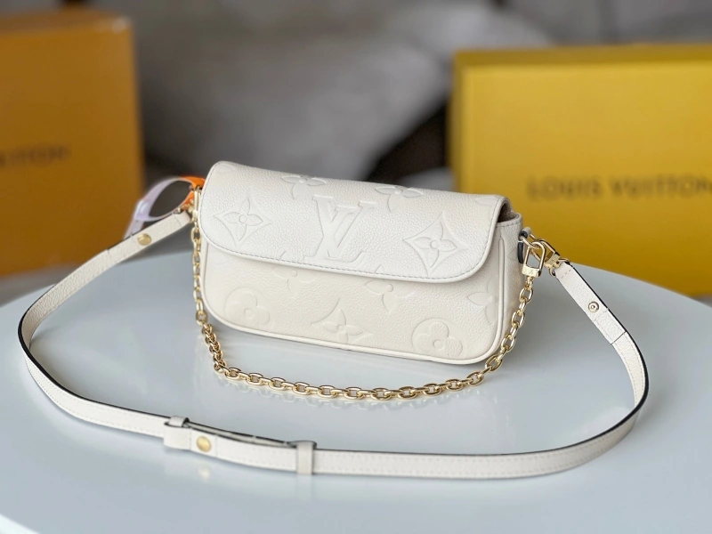 LV Satchel bags 4233H-0727