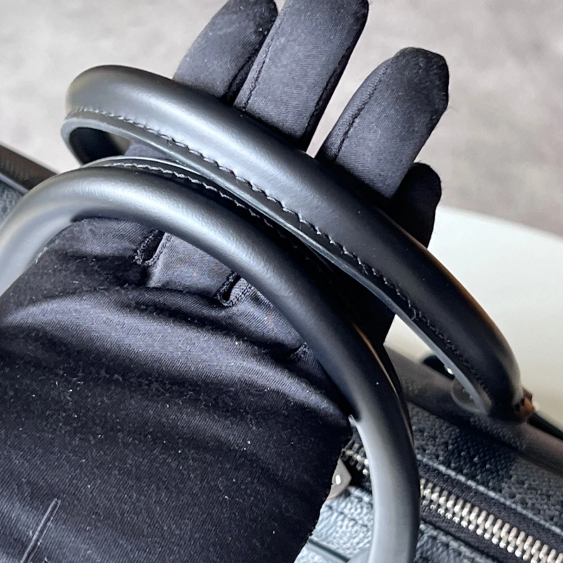 LV Mens Briefcases 4233H-0737