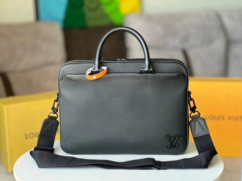 LV Mens Briefcases 4233H-0744