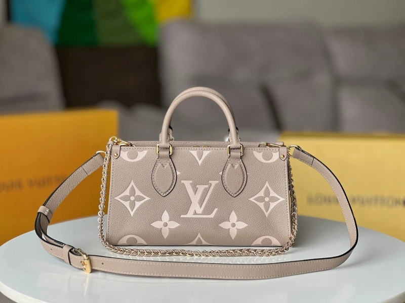 LV Shopping Bags 4233H-0745