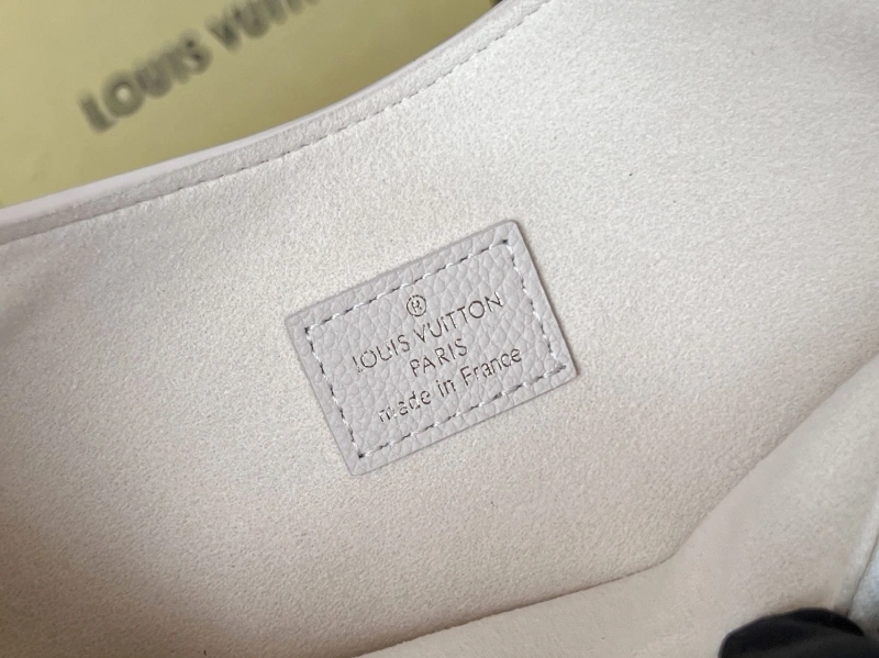 LV Top Handle Bags 4233H-0777