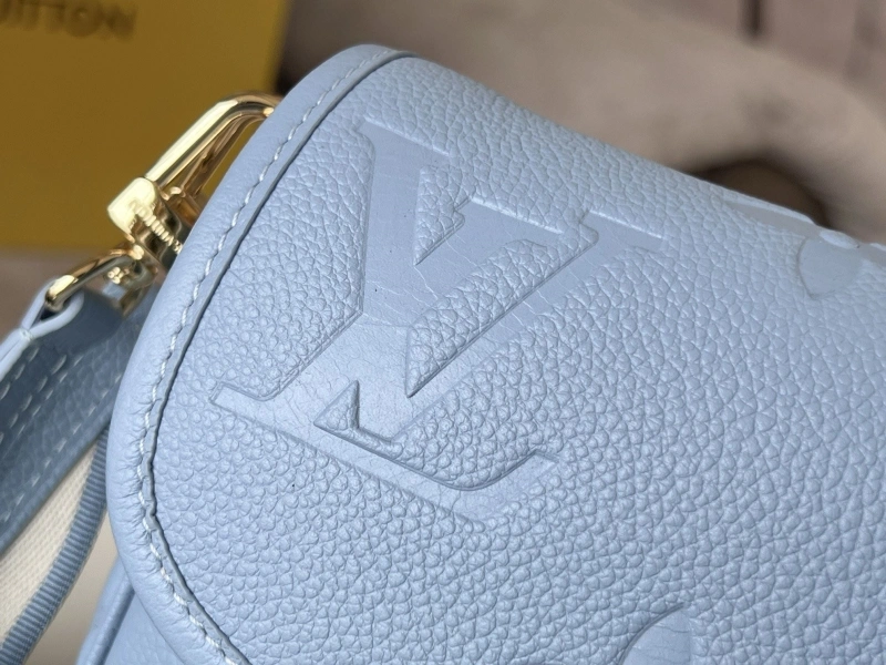 LV Satchel bags 4233H-0789