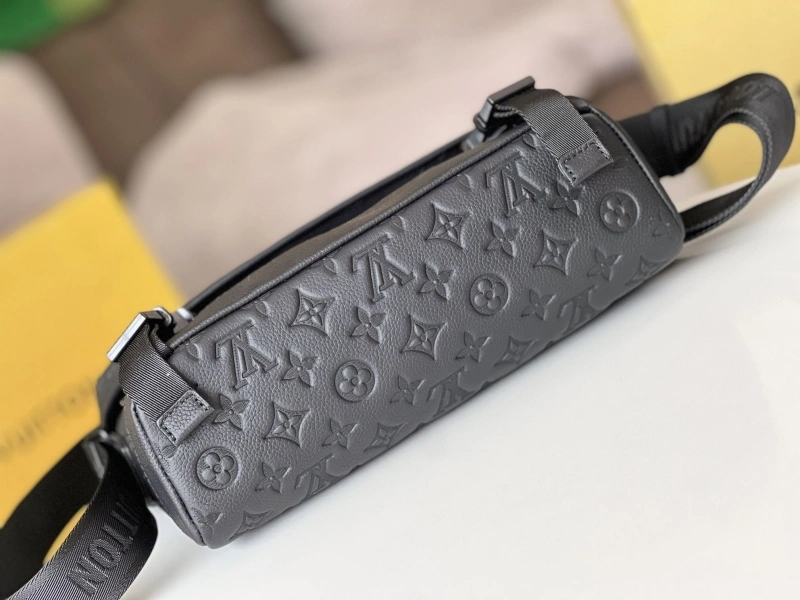 LV Satchel bags 4233H-0790