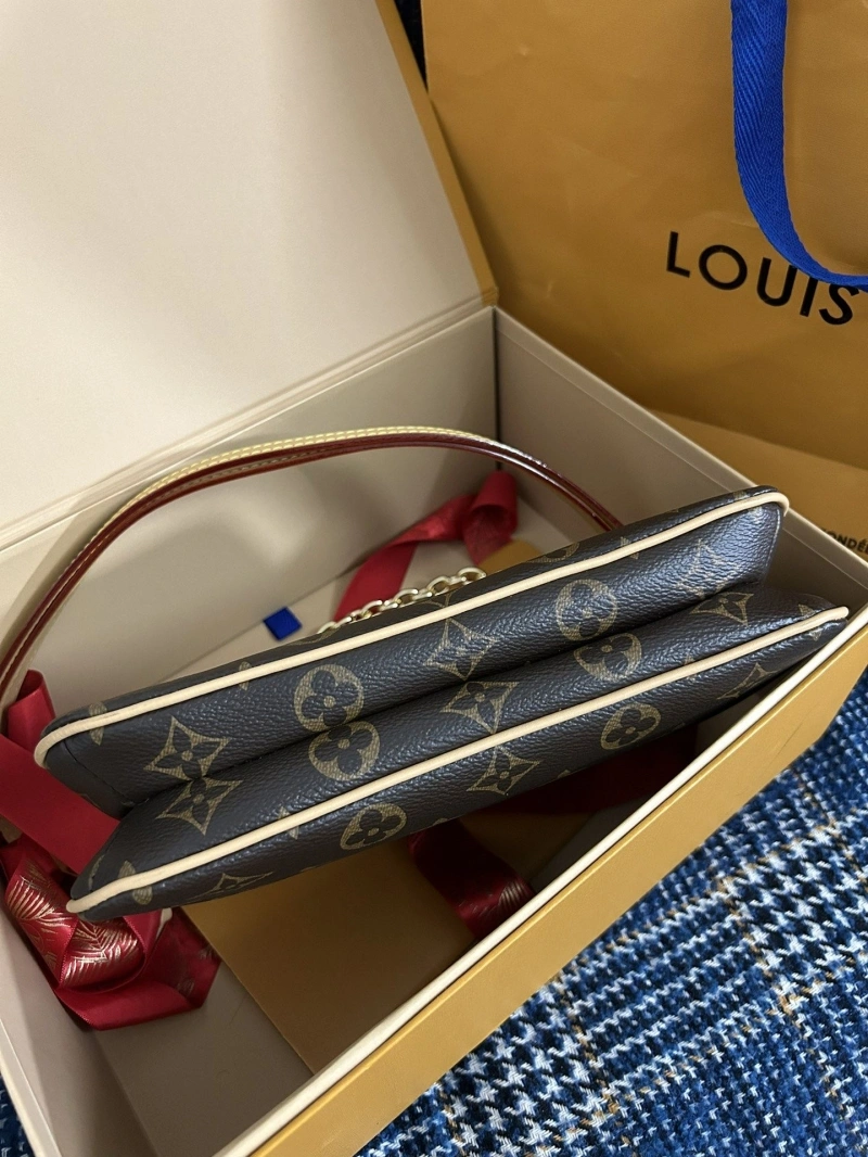 LV Top Handle Bags 4233H-0791