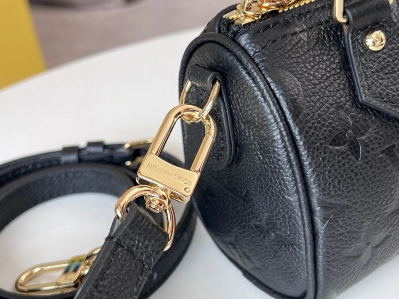 LV Speedy Bags 4233H-0797