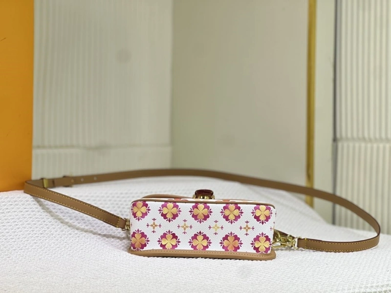 LV Top Handle Bags 4233H-0819