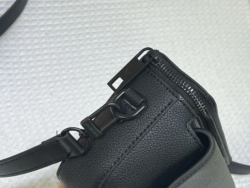 LV Satchel bags 4233H-0822