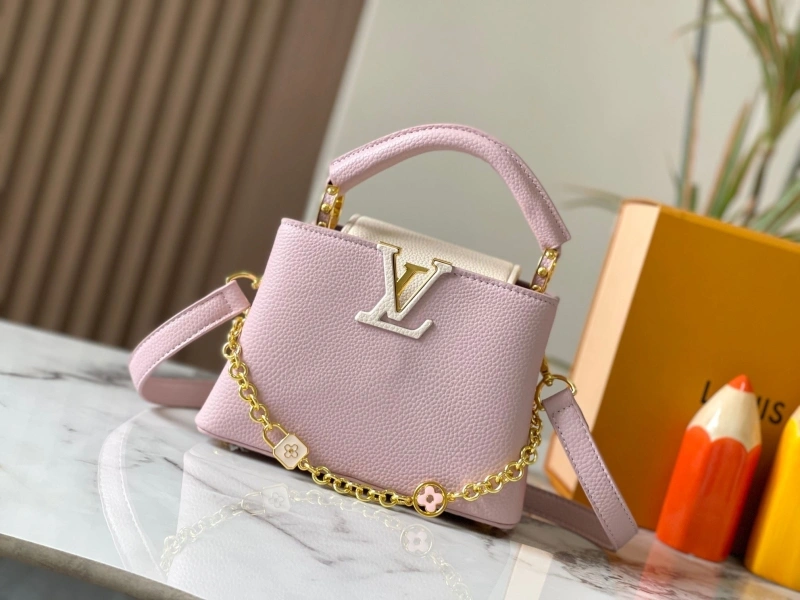 LV Capucines Bags 4233H-0836