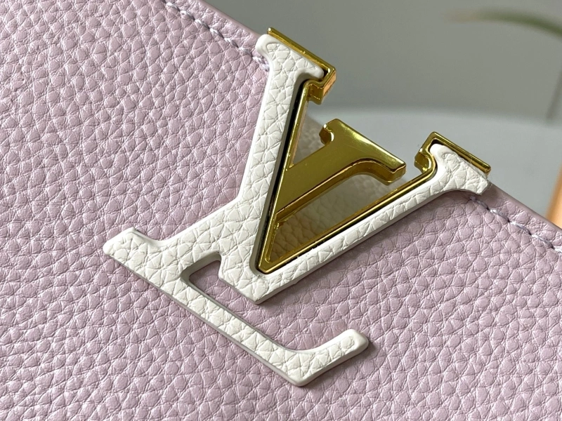 LV Capucines Bags 4233H-0836