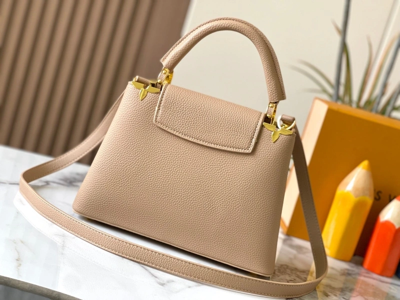 LV Capucines Bags 4233H-0851