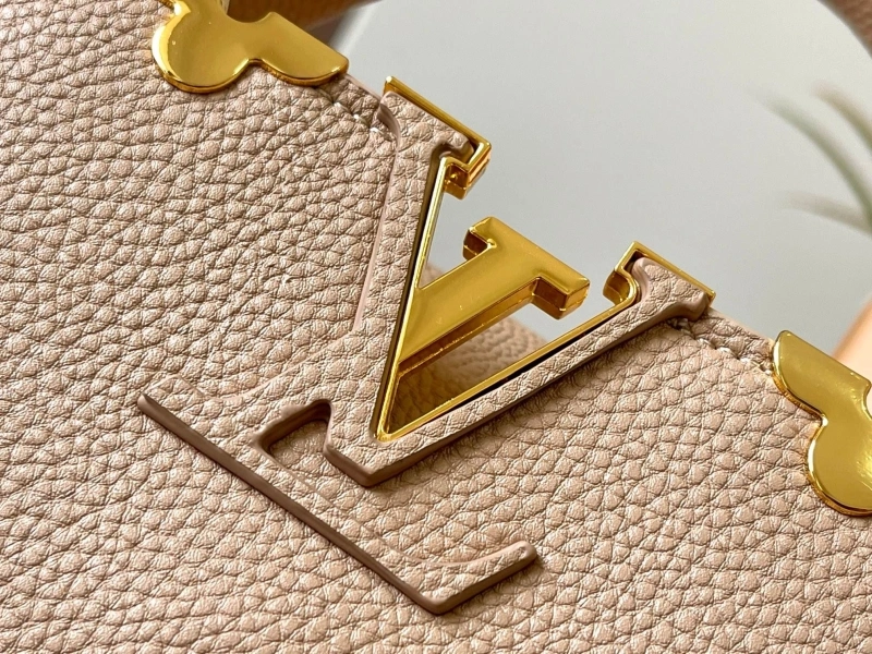 LV Capucines Bags 4233H-0851