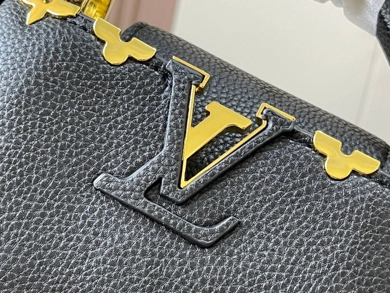 LV Capucines Bags 4233H-0853