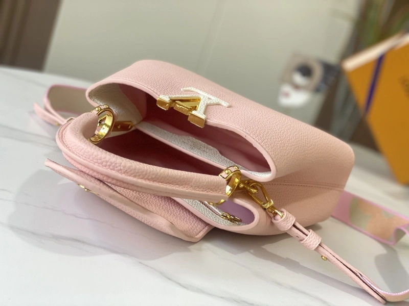 LV Capucines Bags 4233H-0856