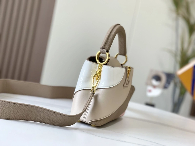 LV Capucines Bags 4233H-0858