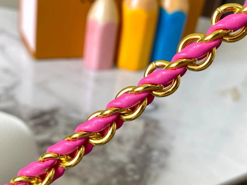 LV Capucines Bags 4233H-0870