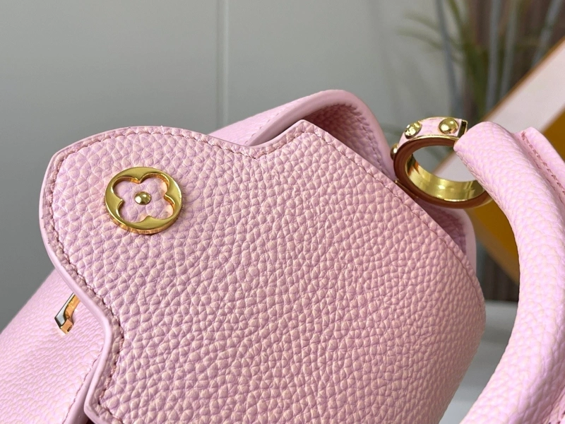 LV Capucines Bags 4233H-0882