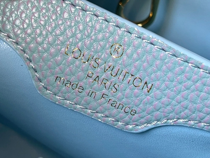 LV Capucines Bags 4233H-0886