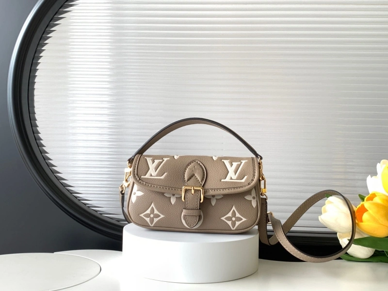 LV Satchel bags 4233H-0898