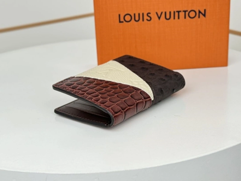 LV Wallets 4233H-0909