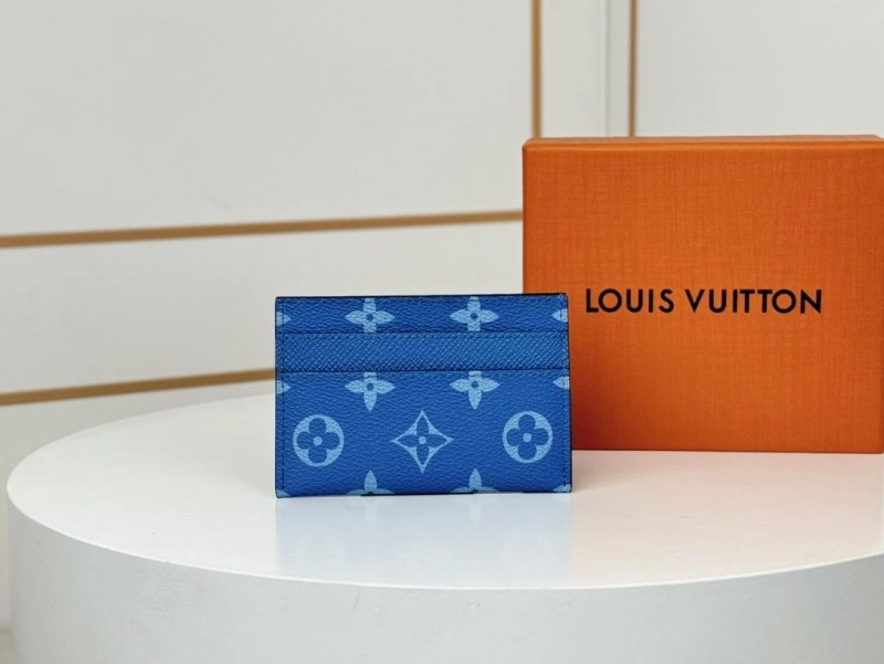 LV Wallets 4233H-0912