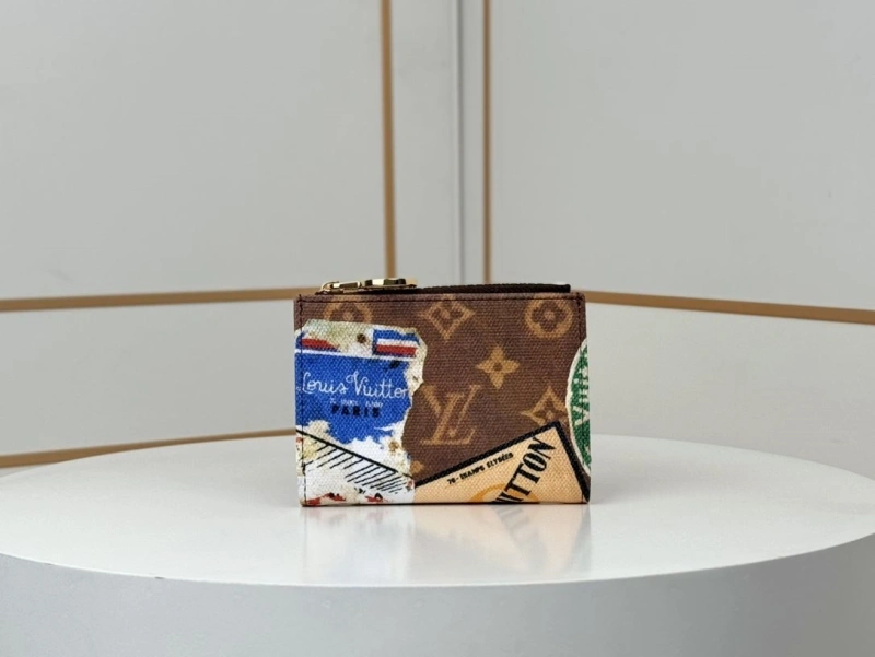 LV Wallets 4233H-0915